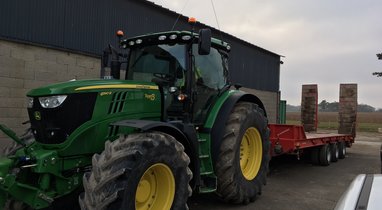 Rental tractor trailer door-gear 32 tons Amiens €300