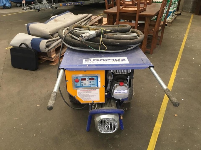 Location Machine à projeter Europro Woincourt 140 €