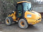 Rental charger JCB 406 €200